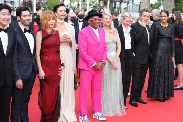 July 6, 2021, Cannes, Provence Alpes Cote d Azur, France: Official Jury members SONG Kang-Ho, Tahar RAHIM, Mylene FARMER, Maggie GYLLENHAAL, Spike LEE, Melanie LAURENT, Jessica HAUSNER, Kleber MENDONCA FILHO and Mati DIOP attend the Opening Ceremony and the screening of Annette by Leos Carax during the 74th annual Cannes Film Festival on July 6th 2021 in Cannes, France Cannes France - ZUMAc179 20210706_zep_c179_100 Copyright: xMickaelxChavetx