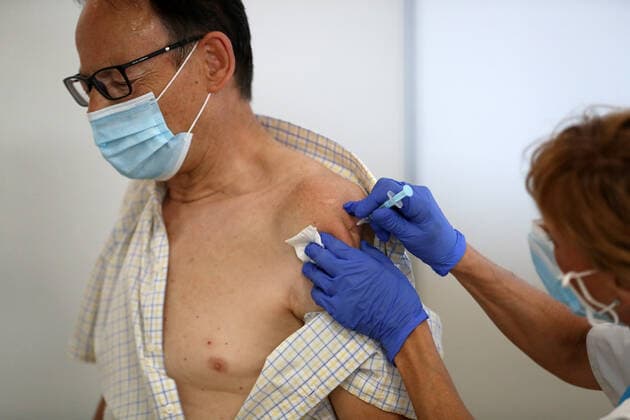 Coronavirus Vaccination In Spain Coronavirus vaccination in Barcelona, Spain, on July 7, 2021. Barcelona Spain urbanandsport-covid19v210707_npSdw  Copyright: xJoanxVallsx