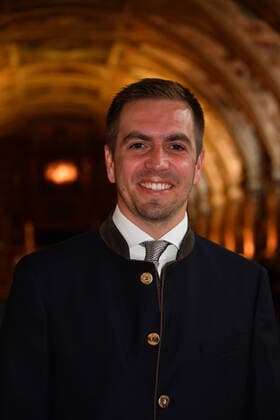 Philipp Lahm Verleihung des Bayerischen Verdienstorden 2021 Ehrung, Auszeichnung Antiquarium Residenz München 08. Juli 2021