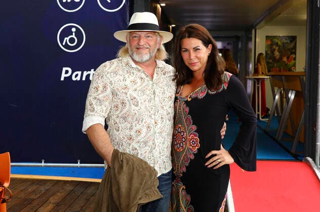 Frank Kessler mit Ehefrau Doreen Kessler beim 15. Hope Jubiläumskonzert auf dem Areal der Filmnächte am Königsufer Dresden. Dresden, 07.08.2021