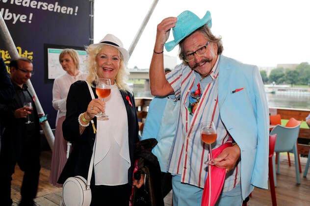Dorit Gäbler und Karl-Heinz Bellmann beim 15. Hope Jubiläumskonzert auf dem Areal der Filmnächte am Königsufer Dresden. Dresden, 07.08.2021