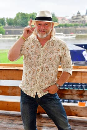 Frank Kessler beim 15. Hope Jubiläumskonzert auf dem Areal der Filmnächte am Königsufer Dresden. Dresden, 07.08.2021
