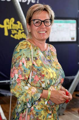 Barbara Klepsch beim 15. Hope Jubiläumskonzert auf dem Areal der Filmnächte am Königsufer Dresden. Dresden, 07.08.2021