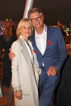 Peter Escher mit Ehefrau Ulrike Escher beim 15. Hope Jubiläumskonzert auf dem Areal der Filmnächte am Königsufer Dresden. Dresden, 07.08.2021