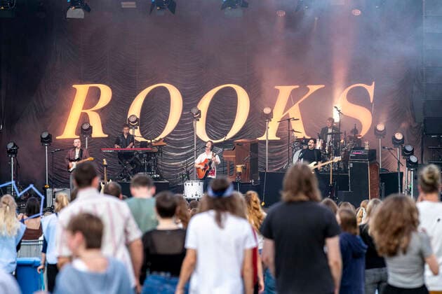 Finn Schwieters, Jonathan Wischniowski, Frederik Rabe, Luca Göttner und Finn Thomas Giant Rooks live beim Picknick Konzert auf der Zoopark Festwiese. Erfurt, 08.07.2021 Foto:xM.xKremerx xFuturexImage