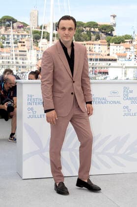 Franz Rogowski beim Photocall zum Kinofilm Große Freiheit Great Freedom auf dem Festival de Cannes 2021 74. Internationale Filmfestspiele von Cannes am Palais des Festivals. Cannes, 09.07.2021