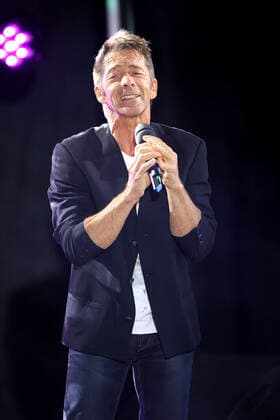ORF Wenn die Musi spielt . Sänger Gilbert während der Generalprobe zum Musik Open Air Wenn die Musi spielt am 09.07.2021 in Bad Kleinkirchheim. 20210710BOS0046