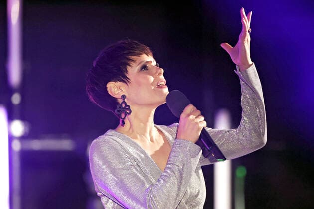 ORF Wenn die Musi spielt . Sängerin Francine Jordi während der Generalprobe zum Musik Open Air Wenn die Musi spielt am 09.07.2021 in Bad Kleinkirchheim. 20210710BOS0104