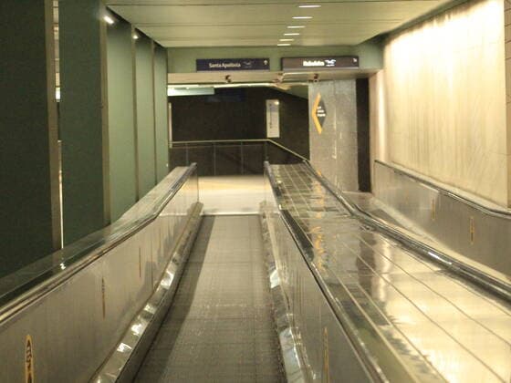 July 10, 2021, Lisbon, Portugal: Several points of Lisbon are deserted or with little movement due to high temperature in the city, during the European summer, on Saturday (10). Tourists in Portugal will have to show a negative covid-19 test, a vaccination certificate or proof of recovery for staying in hotels or other vacation accommodations, announced local government, amid rising infections of variants of coronavirus (Covid-19).  Copyright: xEdsonxdexSouzax