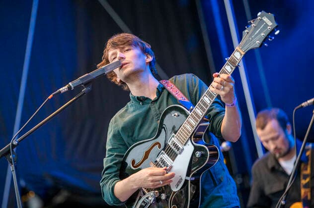 Paul Weber live beim Picknick Konzert auf der Zoopark Festwiese. Erfurt, 11.07.2021