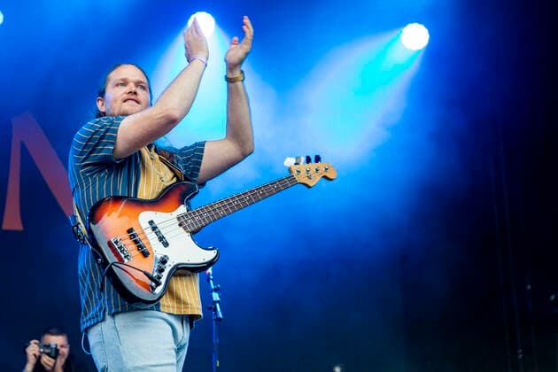 Moritz Bösing von Provinz live beim Picknick Konzert auf der Zoopark Festwiese. Erfurt, 11.07.2021