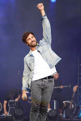 Max Giesinger live im Rahmen der Konzertreihe Back on Stage auf der Gilde Parkbühne. Hannover, 11.07.2021
