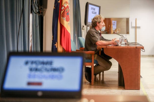 The director of the Center for Coordination of Alerts and Health Emergencies, Fernando Simon, during a conference to report on the Covid-19 pandemic, July 12, 2021, at the Ministry of Health, Madrid, (Spain). At the conference, Fernando Simon has reported that the incidence has risen this Monday to 368 cases in 14 days, and in the case of unvaccinated and aged below 30 years stands at 800. 12 JULY 2021;CONTAGIONS;INFECTED;PANDEMIC;CORONAVIRUS;CASES LagenciaEP PRESS R.Rubio.POOL 07 12 2021 Madrid Madrid Spain Copyright: xLagenciaEPxPRESS R.Rubio.POOLx 3840343