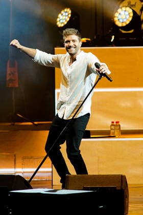 July 12, 2021, Marbella, Spain: Pablo Alboran performs live on stage during the Starlite Catalana Occidente Festival in Marbella. Marbella Spain - ZUMAs197 20210712_zaa_s197_153 Copyright: xFrancisxGonzalezx