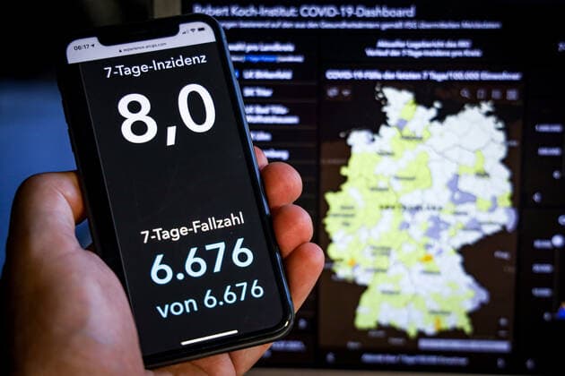 Coronavirus in Deutschland - Covid-19-Dashboard des Robert Koch-Institut 15.07.2021: Robert Koch-Institut: 7-Tage-Inzidenz 8,0. 7-Tage-Fallzahl 6.676. COVID-19-Fälle 3.740.325. Zugang um 1.642 gegenüber dem Vortag. COVID-19-Todesfälle 91.319. Zugang um 32 gegenüber dem Vortag.