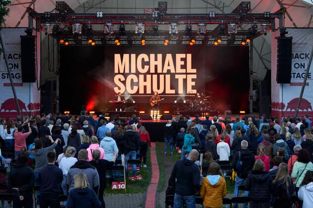 Michael Schulte live im Rahmen der Konzertreihe Back on Stage auf der Gilde Parkbühne. Hannover, 14.07.2021