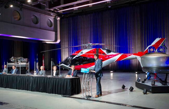 Kanada, Justin Trudeau und Premierminister Francois Legault verkünden Luft- und Raumfahrt Programm July 15, 2021, Montreal, QC, Canada: Prime Minister Justin Trudeau makes an aerospace economic announcement, Thursday, July 15, 2021 in Montreal. Montreal Canada  - ZUMAc35_ 20210715_zaf_c35_020 Copyright: xRyanxRemiorzx