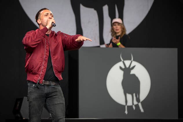 Danger Dan von der Antilopen Gang live beim Picknick Konzert auf der Zoopark Festwiese. Erfurt, 15.07.2021