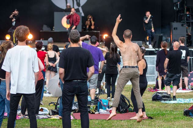 Die Antilopen Gang live beim Picknick Konzert auf der Zoopark Festwiese. Erfurt, 15.07.2021