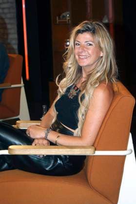 Eliana Burki bei der Aufzeichnung der Radio Bremen Talkshow 3 nach 9 im Eventstudio im Weserhaus. Bremen, 25.06.2021 *** Eliana Burki at the recording of the Radio Bremen Talkshow 3 nach 9 in the Eventstudio in the Weserhaus Bremen, 25 06 2021 Foto:xH.xHartmannx xFuturexImage
