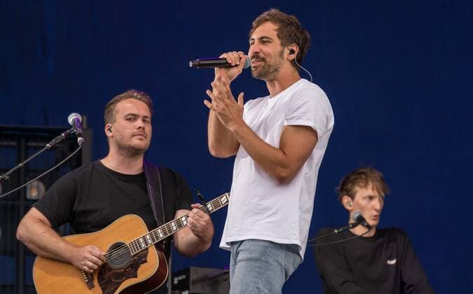 Singer-Songwriter Max Giesinger 15.07.2021 - Singer-Songwriter Max Giesinger beim Strandkorb Open Air in der BRITA-Arena Wiesbaden. Wiesbaden BRITA-Arena Hessen