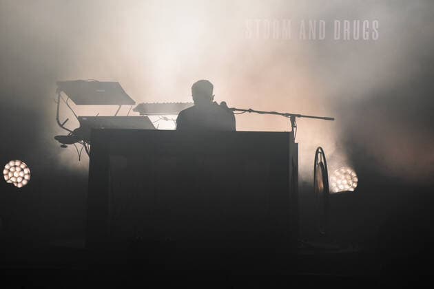 Dardust Live nel suo Storm and Drugs Tour durante Dardust Storm and Drugs Live, Concerto cantante italiano in Gardone Riviera, Italia, 16 luglio 2021