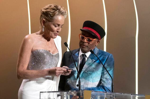 Sharon Stone und Spike Lee bei der Preisverleihung auf dem Festival de Cannes 2021 74. Internationale Filmfestspiele von Cannes im Palais des Festivals. Cannes, 17.07.2021