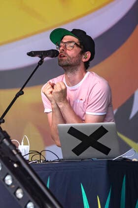 Deine Freunde live beim Picknick Konzert auf der Zoopark Festwiese. Erfurt, 18.07.2021