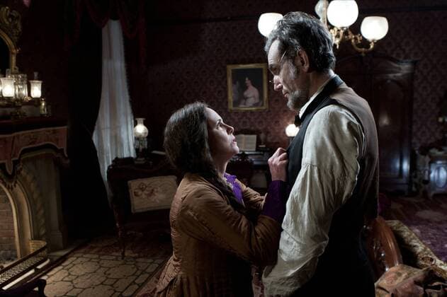 OSCARS. Bester Hauptdarsteller. Preisträger 2011-2020 Sally Field & Daniel Day-Lewis Characters: Mary Todd Lincoln, Abraham Lincoln Film: Lincoln (2012) Director: Steven Spielberg 09 November 2012  Copyright: MaryxEvansxAFxArchivexTouchstonexPictures 13061817 EDITORIAL USE ONLY