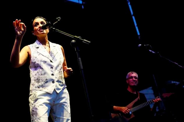 Israeli singer NOA performs on stage during her concert as part of the Royal Palace Jazz Festival held at the Gunsmith Square of the Royal Palace, in Madrid, central Spain, 22 July 2021. Royal Palace Jazz Festival !ACHTUNG: NUR REDAKTIONELLE NUTZUNG!  Copyright: xMariscalx GRAF3924 20210722-66ca751676aa9fc283497beb451b60a857cb813a