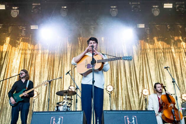 Max Kämmerling, Faber und Janos Mijnssen live beim Picknick Konzert auf der Zoopark Festwiese. Erfurt, 22.07.2021
