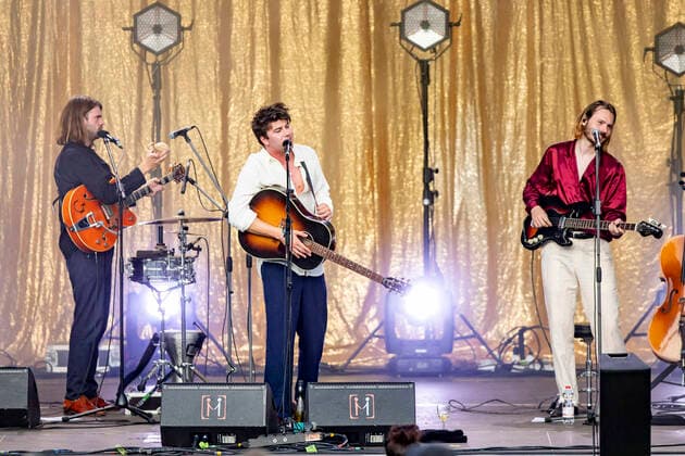 Entertainment Bilder des Tages Max Kämmerling, Faber und Janos Mijnssen live beim Picknick Konzert auf der Zoopark Festwiese. Erfurt, 22.07.2021
