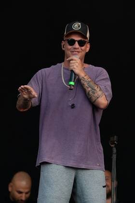 Pietro Lombardi in der Brita-Arena Wiesbaden. 22.07.2021 - Pietro Lombardi beim Strandkorb Open Air in der BRITA-Arena Wiesbaden. Wiesbaden BRITA-Arena Hessen