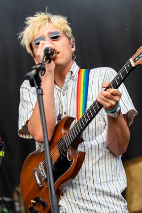 Matthias Rohde von Von Wegen Lisbeth live beim Picknick Konzert auf der Zoopark Festwiese. Erfurt, 23.07.2021