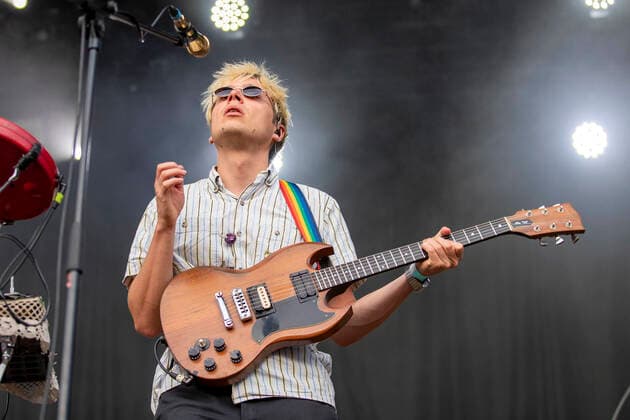 Matthias Rohde von Von Wegen Lisbeth live beim Picknick Konzert auf der Zoopark Festwiese. Erfurt, 23.07.2021