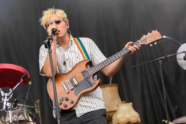 Matthias Rohde von Von Wegen Lisbeth live beim Picknick Konzert auf der Zoopark Festwiese. Erfurt, 23.07.2021