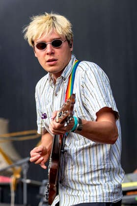 Matthias Rohde von Von Wegen Lisbeth live beim Picknick Konzert auf der Zoopark Festwiese. Erfurt, 23.07.2021