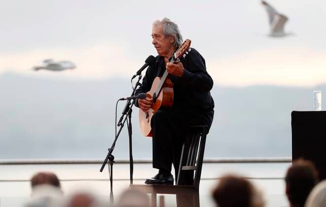 Entertainment Bilder des Tages The musician and singer Paco Ibanez performs on the terrace of the Mar de Vigo Auditorium, included in the second edition of the Terraceo Festival held in the capital of Vigo, Spain, 24 July 2021. Terraceo Festival in Vigo, Spain !ACHTUNG: NUR REDAKTIONELLE NUTZUNG!  Copyright: xELISEOxTRIGOx GRAF4763 20210724-a63ff70578bff56248264413e6cc1d66850e4449