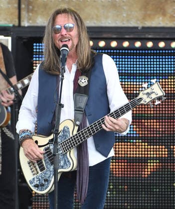 Readington, NJ, - JULY 25: Ricky Phillips of Styx preforms in concert at the The 38th annual New Jersey Lottery Festival of Ballooning on JULY 25, 2021 in Readington, NJ . Copyright: xJohnxPalmerx