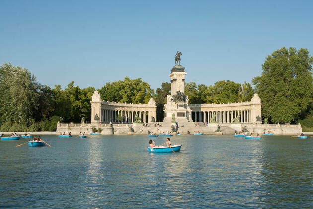 Spain: Madrid enters the World Heritage list Unesco gives universal value, in the category of Cultural Landscape, to the urban complex where the Retiro Park and the Paseo del Prado are articulated. The award-winning scope includes six museums and originated in the 16th century. Madrid will wear the Unesco mark. The urban complex where the Retiro Park and the Paseo del Prado are articulated enters the World Heritage list, with more than 1,200 unique sites. The decision, reached this Sunday with the unanimous agreement of the organism, implies the registration of the 49th Spanish milestone. Madrid Madrid Spain Copyright: AlbertoxSibaja