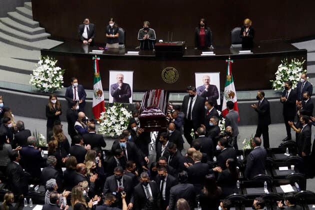 Mourning Tribute to Rene Juarez Cisneros MEXICO CITY, MEXICO - JULY 27: Mexico s deputies, participate during the mourning tribute to the present body of the leader of the Institutional Revolutionary Party of Mexico (PRI), Rene Juarez Cisneros, at Chamber of Deputies of Mexico, The coffin with the remains of the politician Juarez Cisneros were placed on the rostrum to pay homage to him. on July 27, 2021 in Mexico City, Mexico. Copyright: xLuisxBarronx EYEPIXGROUP_LB_27072021_10968