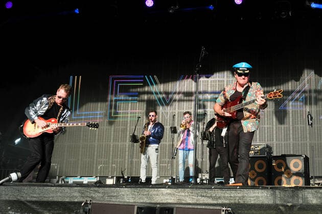 July 31, 2021, Lulworth, United Kingdom: Mark King and Nathan King with the 1980s British New Wave band Level 42 perform during the Camp Bestival in Lulworth. Lulworth United Kingdom - ZUMAs197 20210731_zaa_s197_175 Copyright: xDawnxFletcher-Parkx