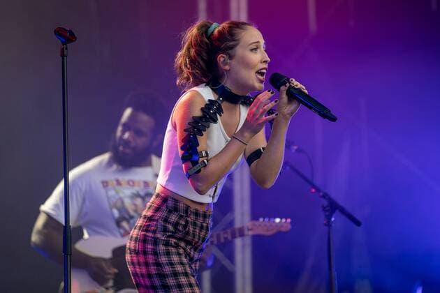 Alice Merton Open Air 31.07.2021 - Alice Merton beim Picknick Konzert in Ladenburg Ladenburg Festwiese Baden-Württemberg