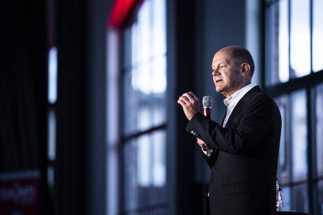 News Bilder des Tages Olaf Scholz, Kanzlerkandidat der SPD, aufgenommen im Rahmen Zukunftsgespraeches in Wismar, 02.08.2021. Wismar Deutschland