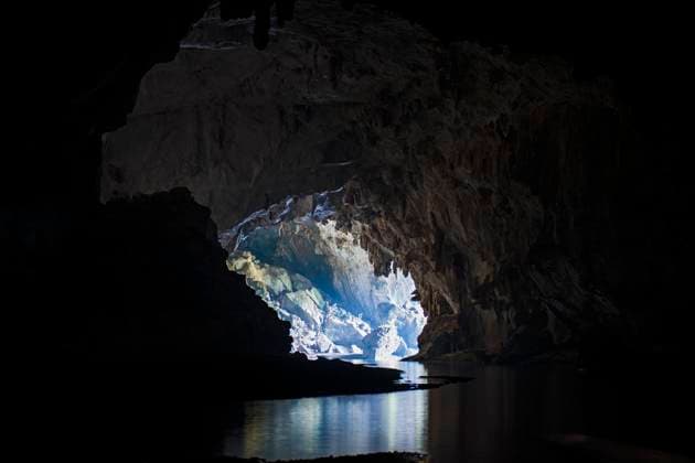 Creative Highlights World the entrance to Kong Lo cave in Laos Thakhek, Khammouane Province, Laos CR_THHE210205C-637614-01