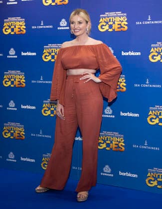 August 4, 2021, London, United Kingdom: Amy Hart attends the Anything Goes Red Carpet Press Night at The Barbican Centre in London. London United Kingdom - ZUMAs197 20210804_zaa_s197_149 Copyright: xLoredanaxSangiulianox