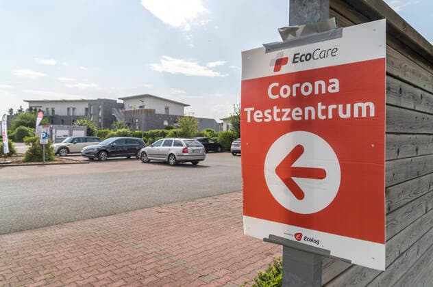 EcoCare Testzentrum bei einer Lidl-Filiale Corona-Testzentrum Corona Schnelltest Schnelltestzentrum kostenlose Bürgertests Testkapazität Corona-Test Corona-Pandemie Coronavirus COVID-19-Pandemie COVID-19 Epidemie 20210805ad809 Wadersloh Nordrhein-Westfalen NRW Deutschland Germany Copyright: xAchimxDuwentästerx