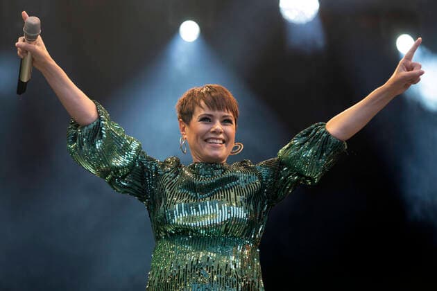 Francine Jordi live beim Summer in the City Event auf dem Vorplatz der PostFinance-Arena. Bern, 06.08.2021