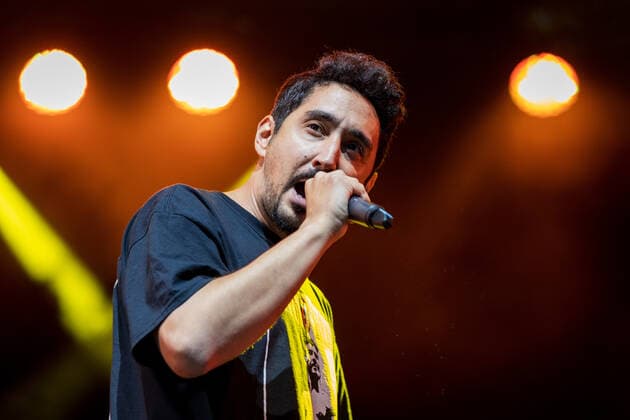Live Auftritt von Eko Fresh und Gäste beim BonnLive Kulturgarten Benefizkonzert für Betroffene der Flutkatastrophe in Rheinland-Pfalz und NRW vom 14.07.2021 am Römerbad in Bonn, 06.08.2021 - BonnLive ist eine Kooperation zwischen der fünfdrei Eventagentur und Rheinevents Bonn Am Römerbad NRW Deutschland