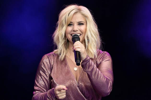 Beatrice Egli live beim Summer in the City Event auf dem Vorplatz der PostFinance-Arena. Bern, 07.08.2021